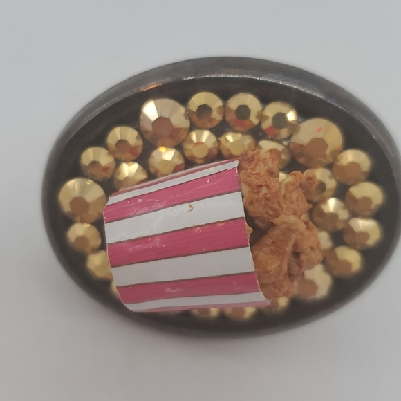 FRIED CHICKEN BUCKET SWAROVSKI RHINESTONE RING - Picture 6 of 7